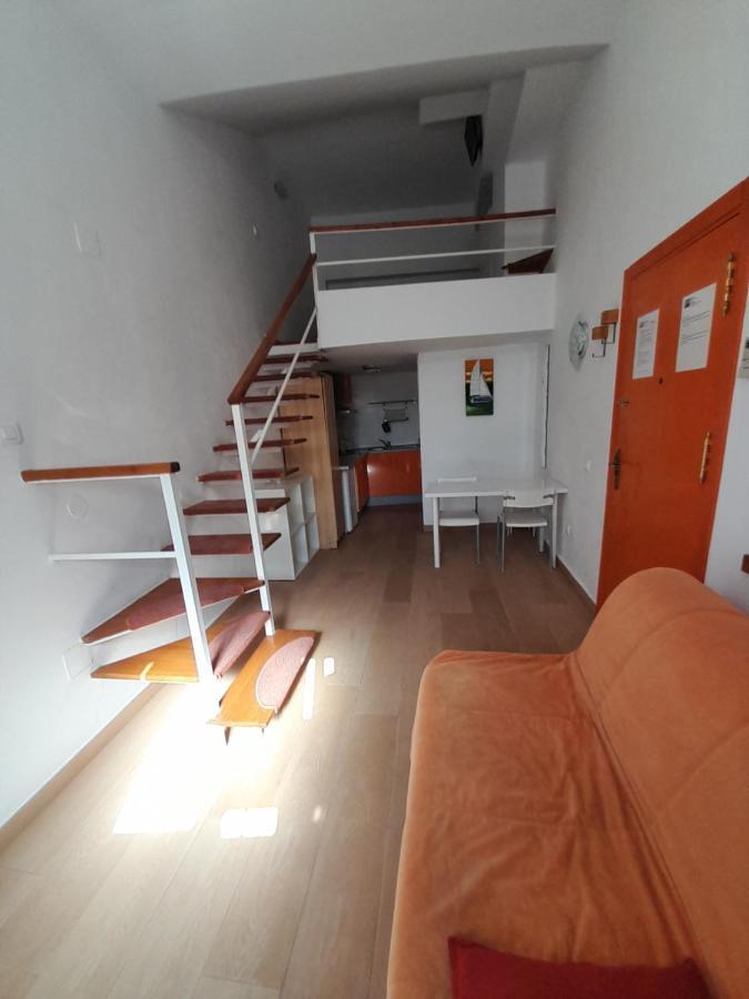 Costanerja Apartment Luaran gambar